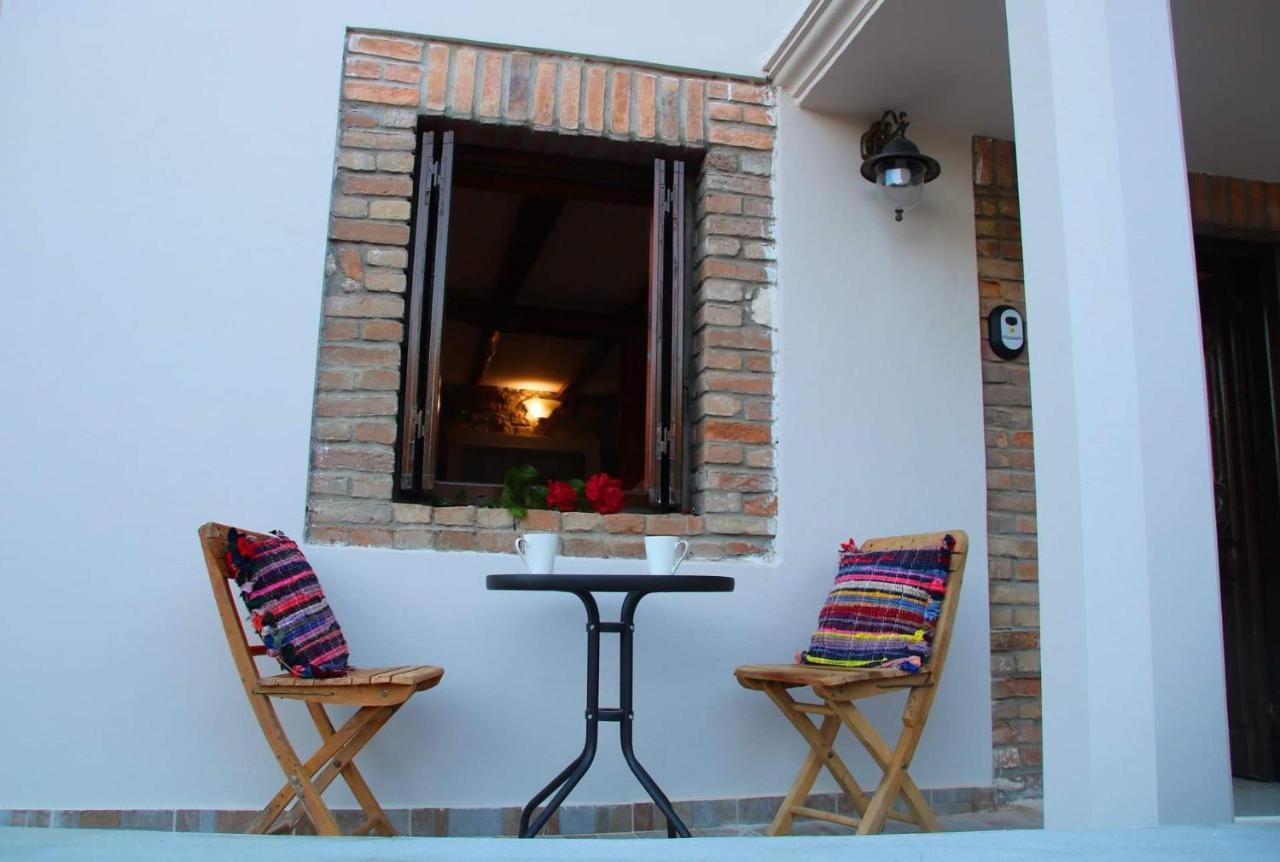 The Stone Suite Moraḯtika Exterior foto