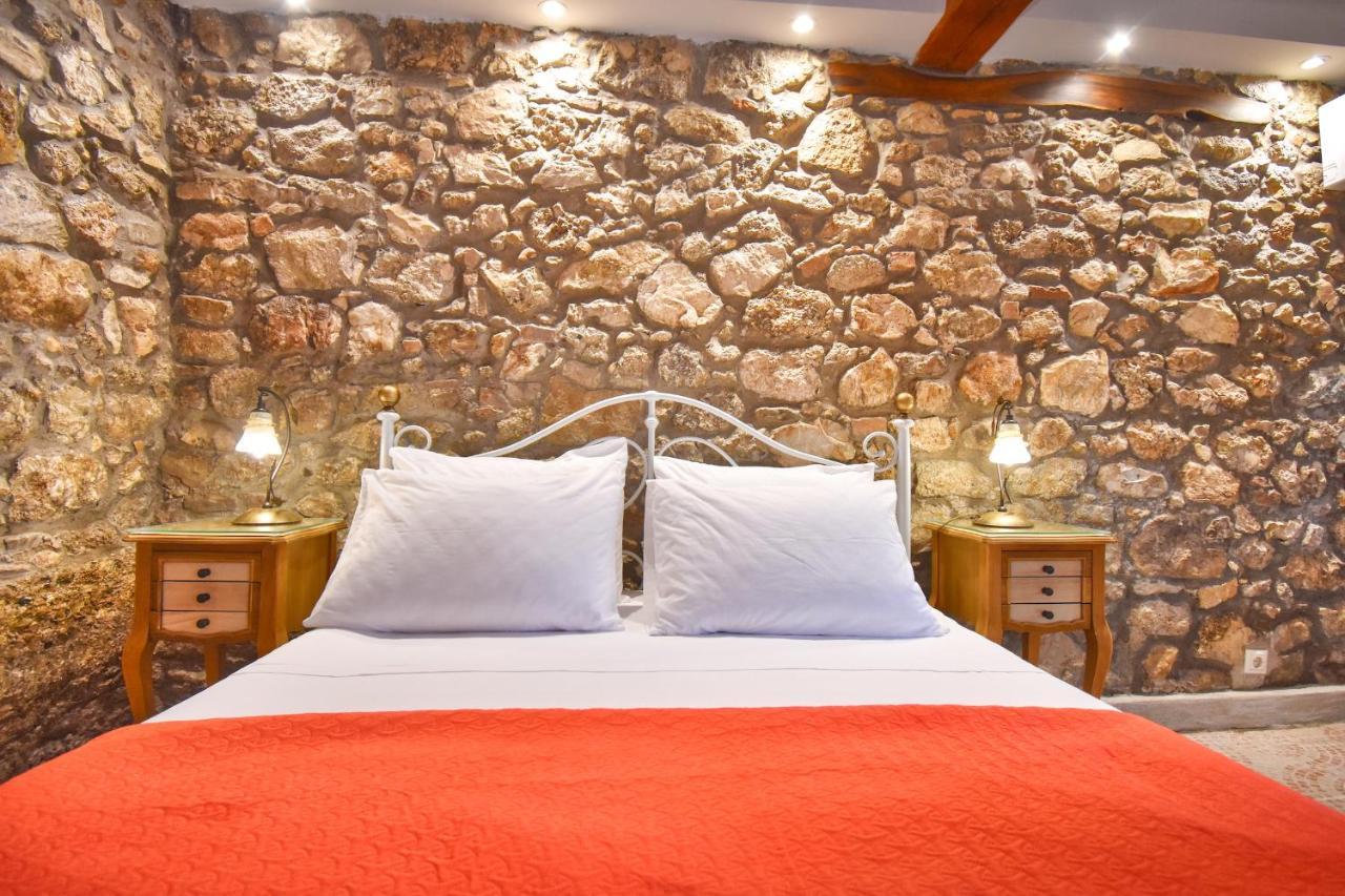The Stone Suite Moraḯtika Exterior foto