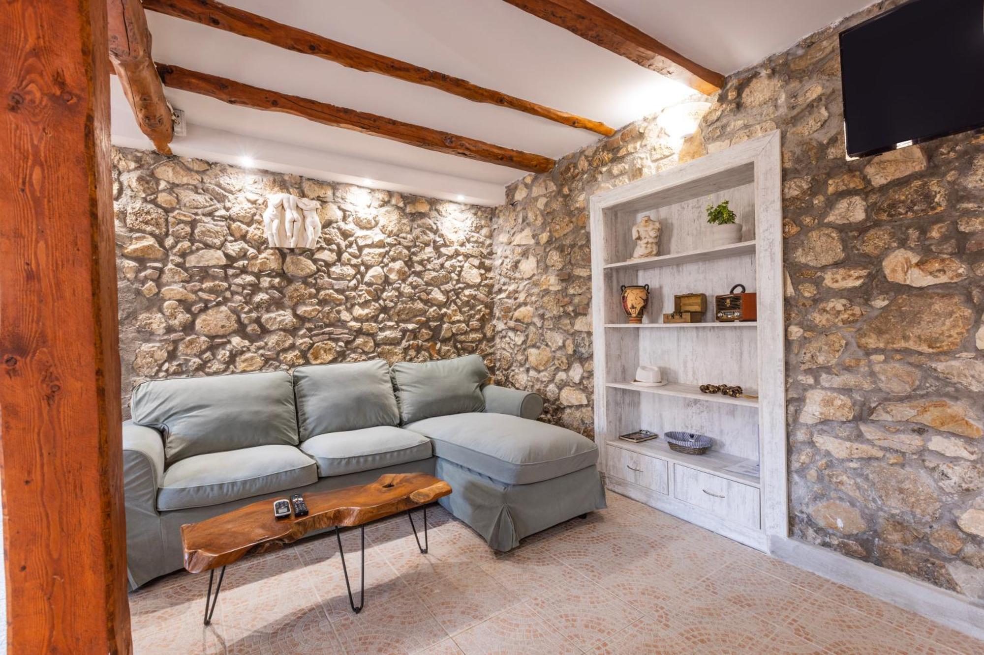 The Stone Suite Moraḯtika Exterior foto